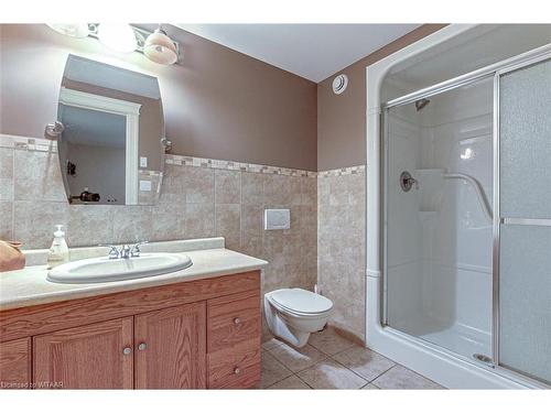 56170 Heritage Line, Straffordville, ON - Indoor Photo Showing Bathroom