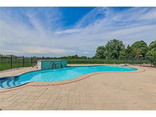 56170 Heritage Line, Straffordville, ON - Outdoor With In Ground Pool