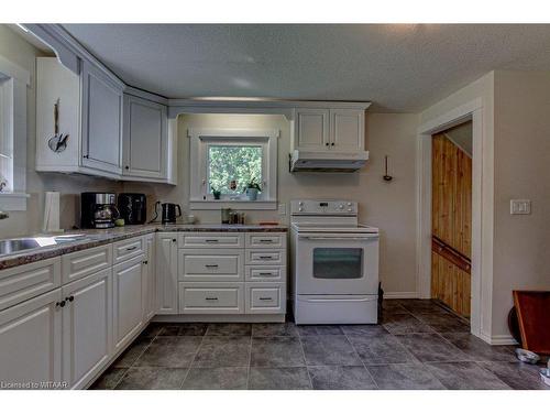 1077 Laplante Road, Norfolk County, ON - Indoor Photo Showing Kitchen