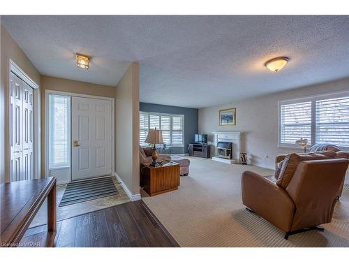 69 Edwin Crescent, Tillsonburg, ON - Indoor Photo Showing Living Room With Fireplace