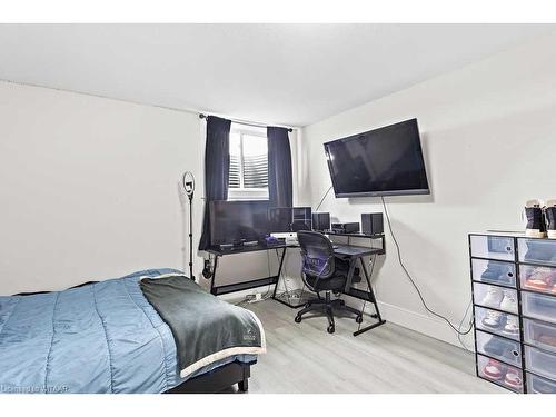 51 Elliott Street, Strathroy, ON - Indoor Photo Showing Bedroom