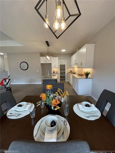 48 Matheson Crescent, Innerkip, ON - Indoor Photo Showing Dining Room