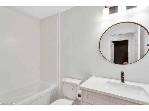 107-361 Quarter Town Line, Tillsonburg, ON - Indoor Photo Showing Bathroom
