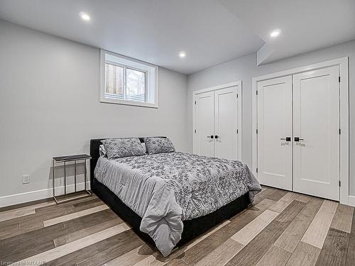 647 Devonshire Avenue Avenue, Woodstock, ON - Indoor Photo Showing Bedroom