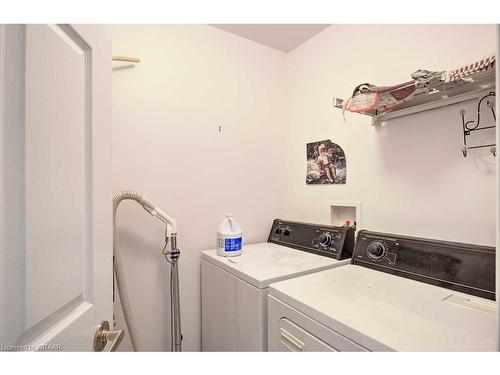 124 Wilson Avenue, Tillsonburg, ON - Indoor Photo Showing Laundry Room