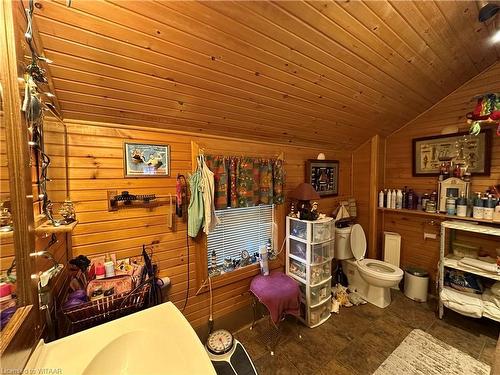 192 Townline Rd, St. Williams, ON - Indoor Photo Showing Other Room