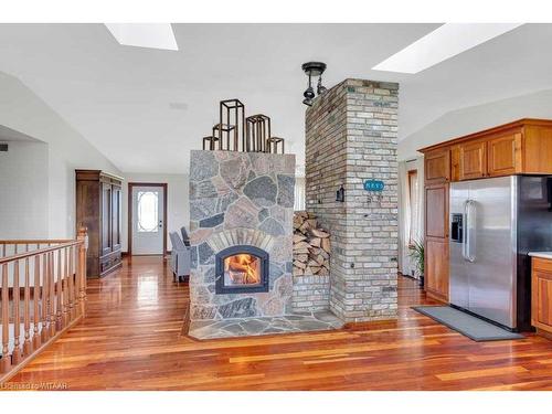 10217 Turner Road, St. Thomas, ON - Indoor With Fireplace