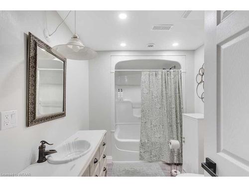 10217 Turner Road, St. Thomas, ON - Indoor Photo Showing Bathroom