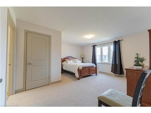 4 Hollier Drive, Tillsonburg, ON - Indoor Photo Showing Bedroom