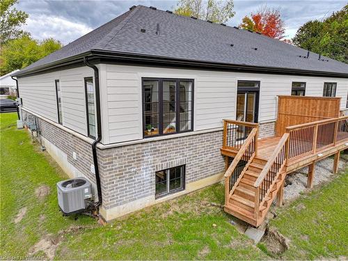 9 South Court Street W, Norwich, ON - Outdoor With Deck Patio Veranda With Exterior