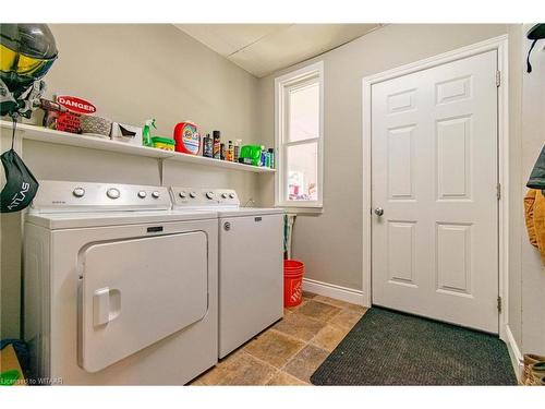 384804 Salford Road, Norwich (Twp), ON - Indoor Photo Showing Laundry Room