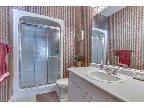 4-#7-105 King Street, Tillsonburg, ON - Indoor Photo Showing Bathroom
