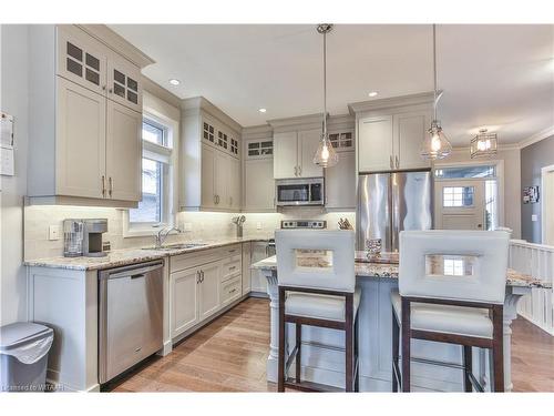 39 Graydon Drive, Mount Elgin, ON - Indoor Photo Showing Kitchen With Upgraded Kitchen