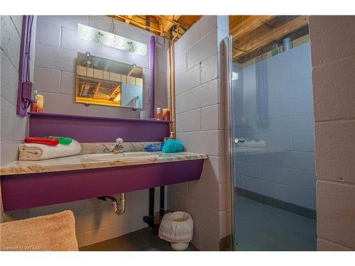 9113 Plank Road, Straffordville, ON - Indoor Photo Showing Bathroom