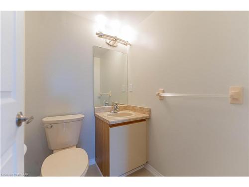 308-75 Bridge Street E, Tillsonburg, ON - Indoor Photo Showing Bathroom