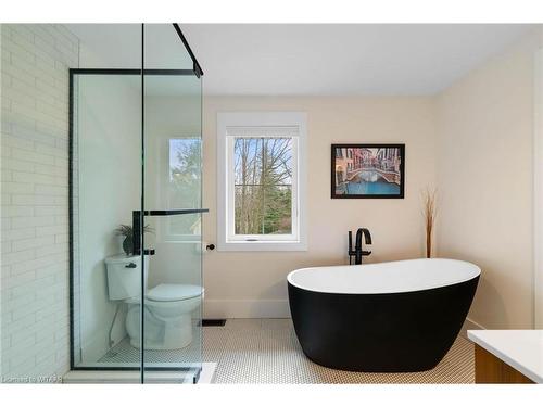 55 North Street W, Otterville, ON - Indoor Photo Showing Bathroom