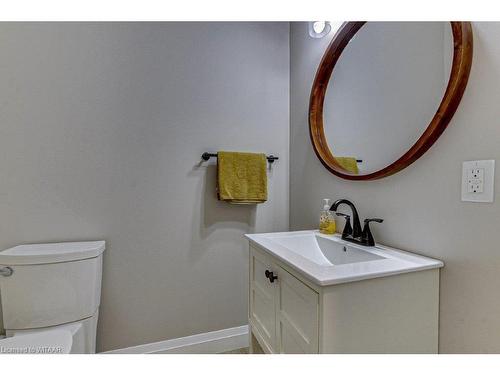 8489 Sandytown Road Road, Straffordville, ON - Indoor Photo Showing Bathroom