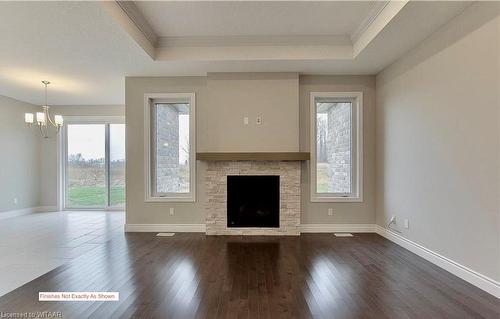 19 Sycamore Drive, Tillsonburg, ON - Indoor Photo Showing Living Room With Fireplace