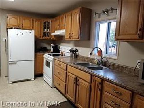334319 Rossland Line, Ingersoll, ON - Indoor Photo Showing Kitchen With Double Sink