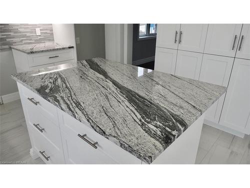 12 Sycamore Drive, Tillsonburg, ON - Indoor Photo Showing Kitchen