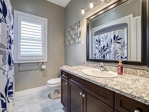19 Cynthia Avenue, Mount Elgin, ON - Indoor Photo Showing Bathroom
