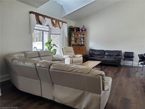 1500 West Quarterline Road, Norfolk County, ON - Indoor Photo Showing Living Room