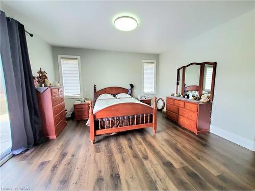 1500 West Quarterline Road, Norfolk County, ON - Indoor Photo Showing Bedroom