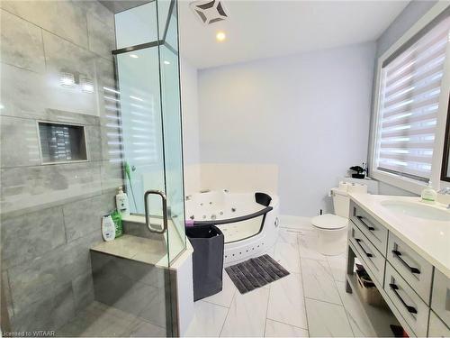 1500 West Quarterline Road, Norfolk County, ON - Indoor Photo Showing Bathroom