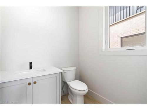 79 Trailview Drive, Tillsonburg, ON - Indoor Photo Showing Bathroom