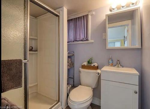 4 Palin Street, Long Point, ON - Indoor Photo Showing Bathroom