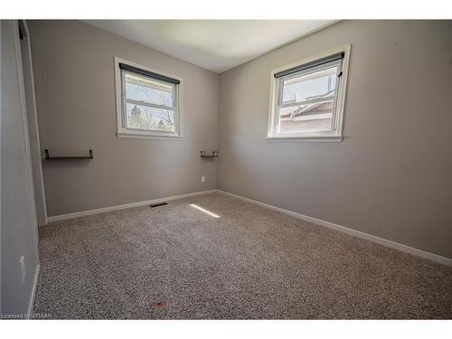 16 Queen Street W, Otterville, ON - Indoor Photo Showing Other Room