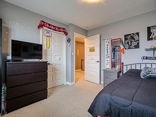 231 Dieppe Drive, Woodstock, ON - Indoor Photo Showing Bedroom