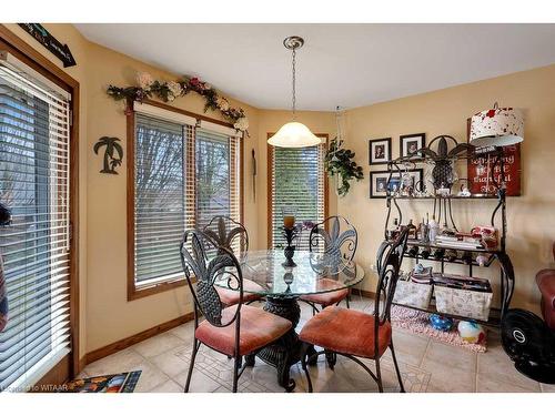 46 Alexander Avenue, Tillsonburg, ON - Indoor Photo Showing Dining Room