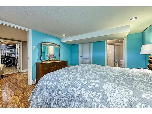 98 Lisgar Avenue, Tillsonburg, ON - Indoor Photo Showing Bedroom