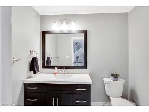 26 Water Street, Aylmer, ON - Indoor Photo Showing Bathroom