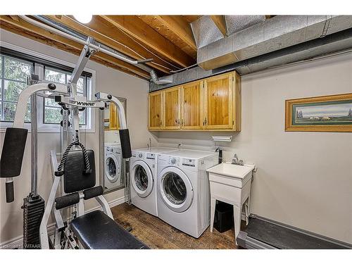 6 Cardinal Court, Tillsonburg, ON - Indoor Photo Showing Laundry Room