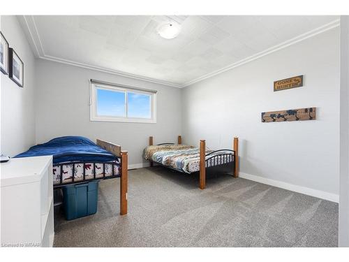 184727 Cornell Road, Tillsonburg, ON - Indoor Photo Showing Bedroom