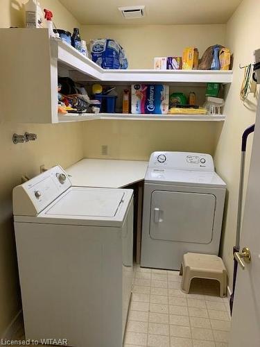 36 Sinclair Drive, Tillsonburg, ON - Indoor Photo Showing Laundry Room