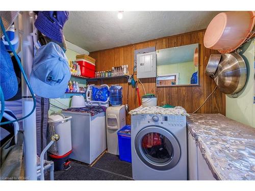 2946 Norfolk County Road 23, Glen Meyer, ON - Indoor Photo Showing Laundry Room