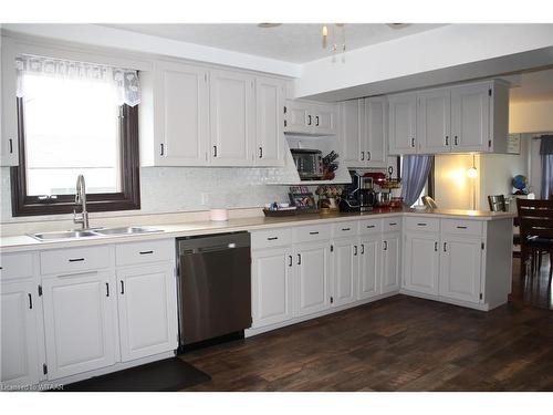9157 Plank Road, Straffordville, ON - Indoor Photo Showing Kitchen With Double Sink