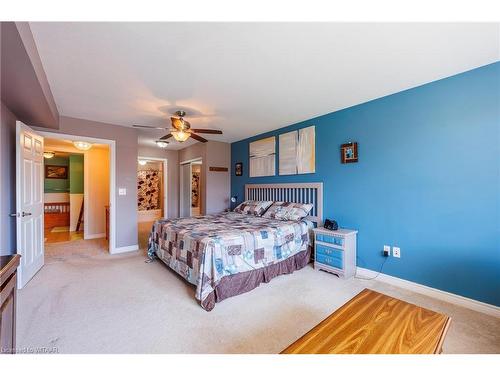 304-80 Bridge Street E, Tillsonburg, ON - Indoor Photo Showing Bedroom