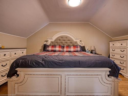 213 Delatre Street, Woodstock, ON - Indoor Photo Showing Bedroom