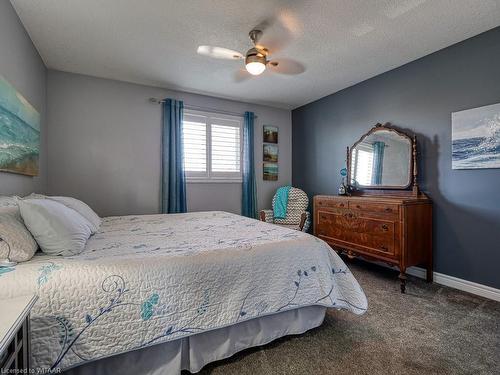 269 Falcon Drive, Woodstock, ON - Indoor Photo Showing Bedroom