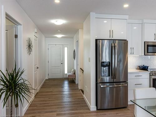 268 Wilson Avenue, Tillsonburg, ON - Indoor Photo Showing Kitchen With Upgraded Kitchen