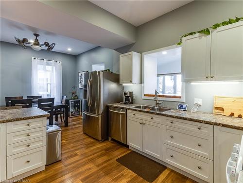 554 Hatch Street, Woodstock, ON - Indoor Photo Showing Kitchen With Double Sink