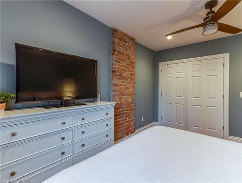 554 Hatch Street, Woodstock, ON - Indoor Photo Showing Bedroom