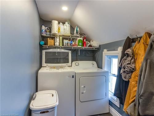 554 Hatch Street, Woodstock, ON - Indoor Photo Showing Laundry Room