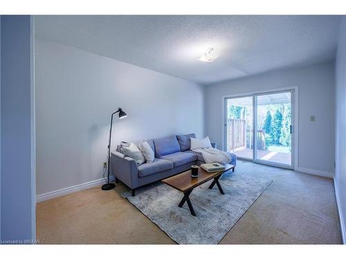 51 Hawkins Crescent, Tillsonburg, ON - Indoor Photo Showing Living Room