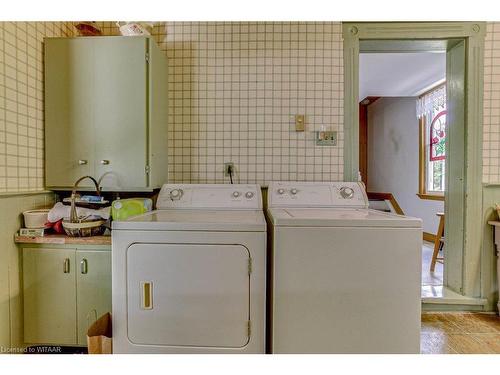 143 George Street, Thamesford, ON - Indoor Photo Showing Laundry Room