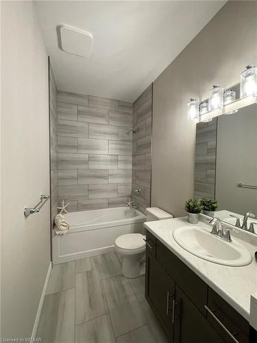 24 Matheson Crescent, Innerkip, ON - Indoor Photo Showing Bathroom
